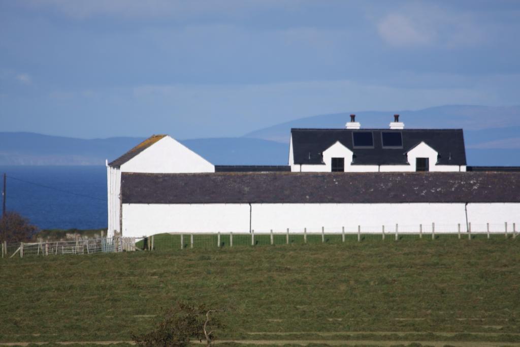 Bayview Farm Holiday Cottages Bushmills Exterior photo