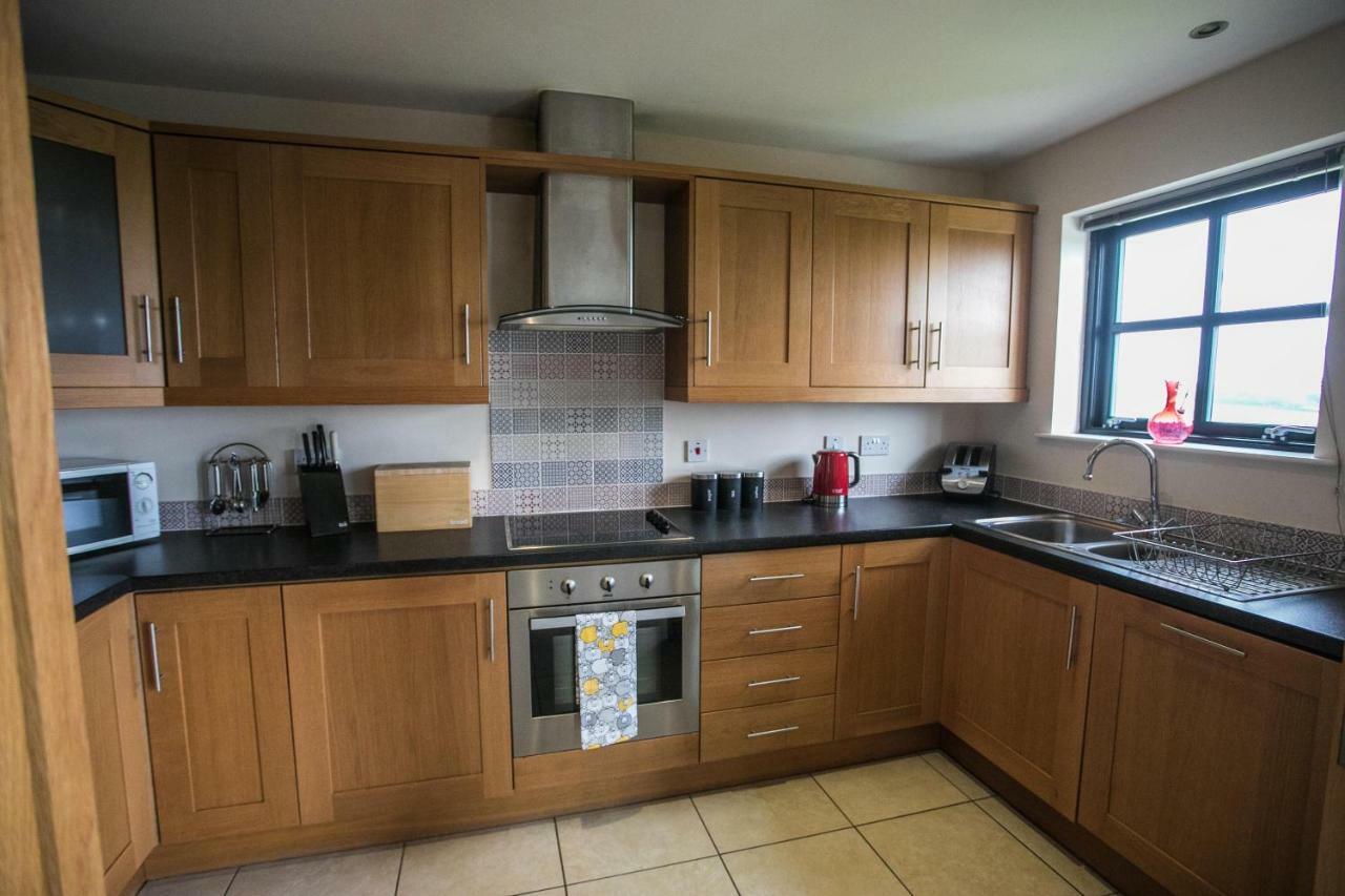 Bayview Farm Holiday Cottages Bushmills Exterior photo